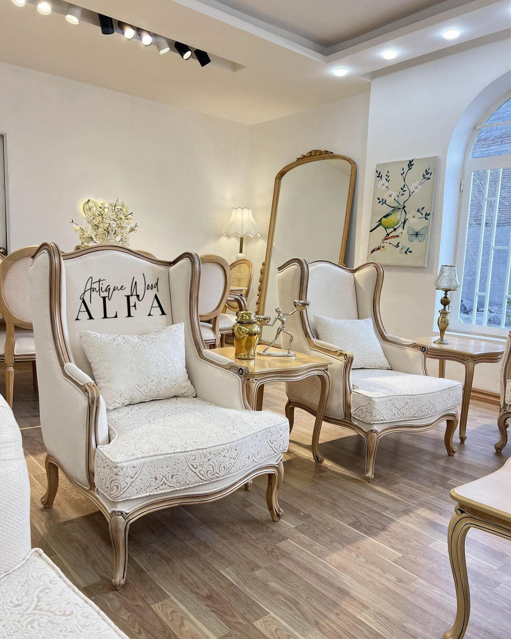 The Alfa Emperor Sofa Set