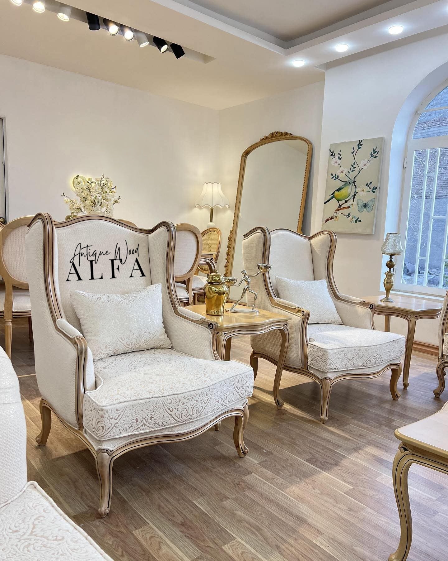The Alfa Emperor Sofa Set