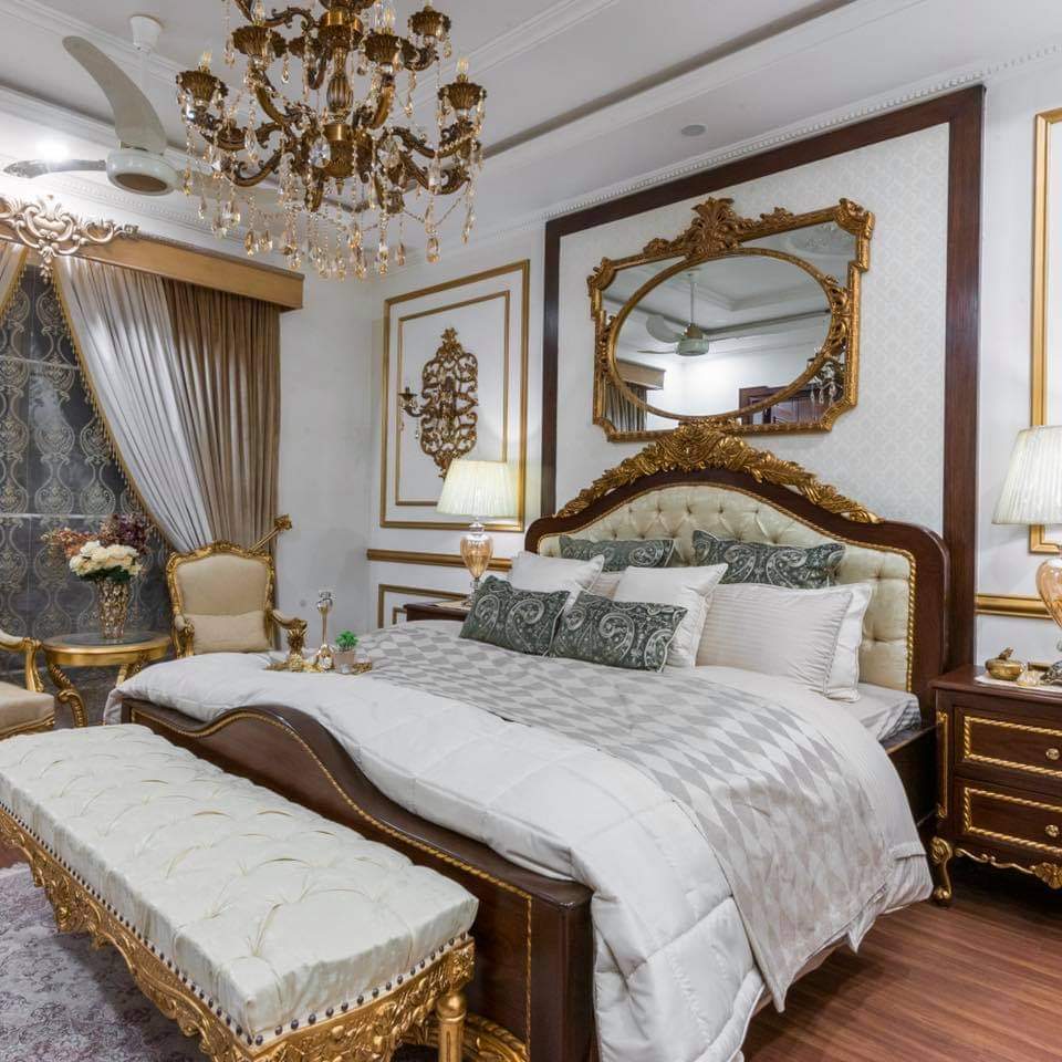 Wooden Victorian Bed set