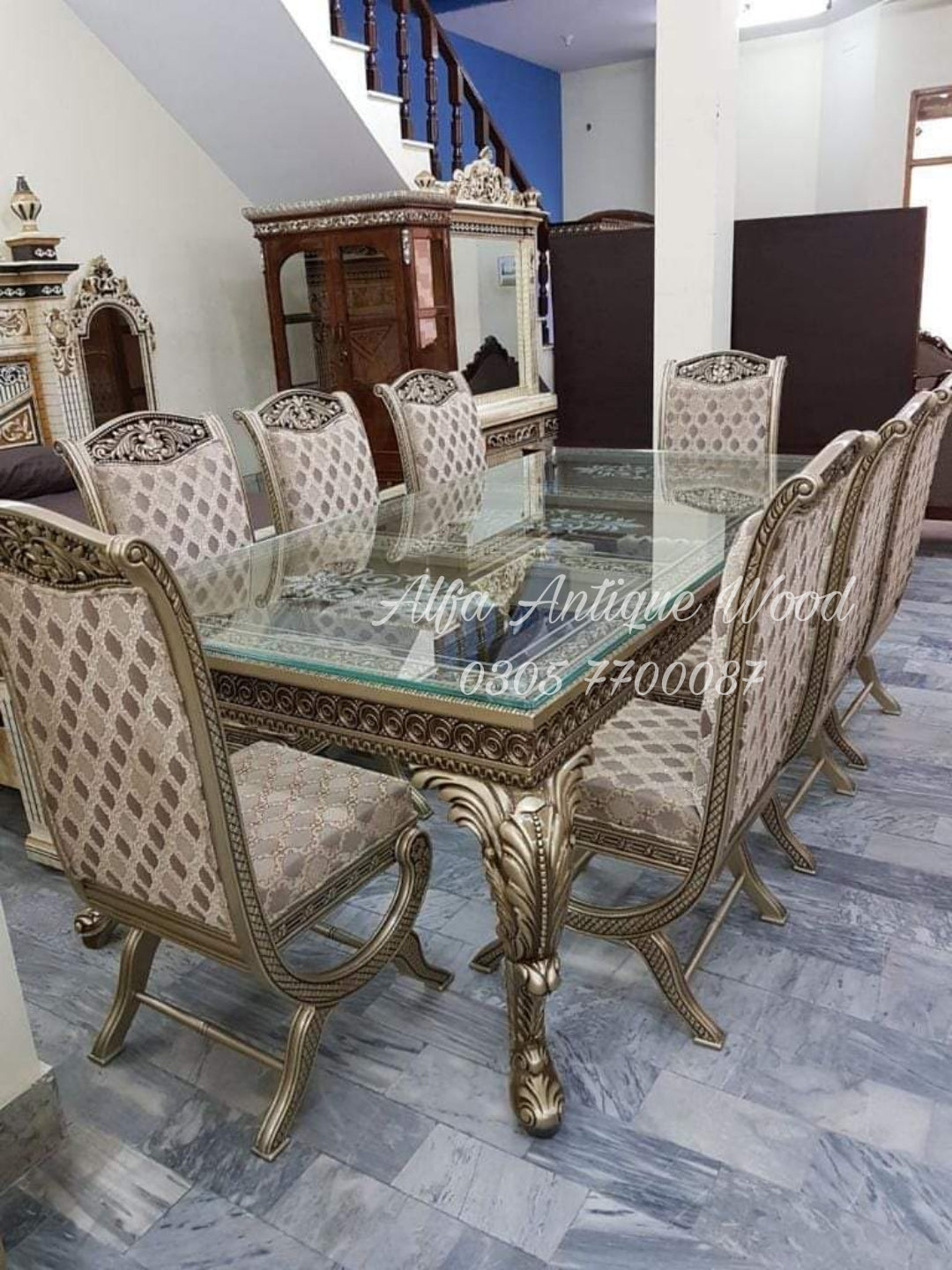 The Victorian Elite Dining Set