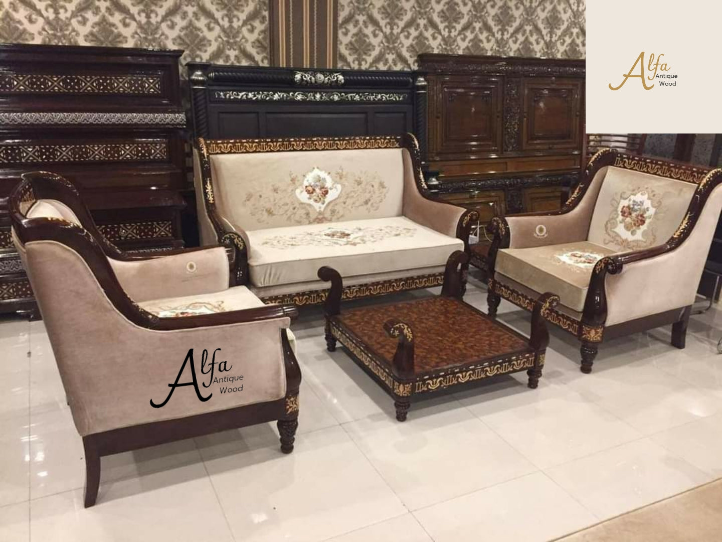 Majesty Inlayed Sofa Set